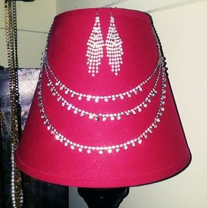💥 Jeweled Necklace with Matching Earrings!